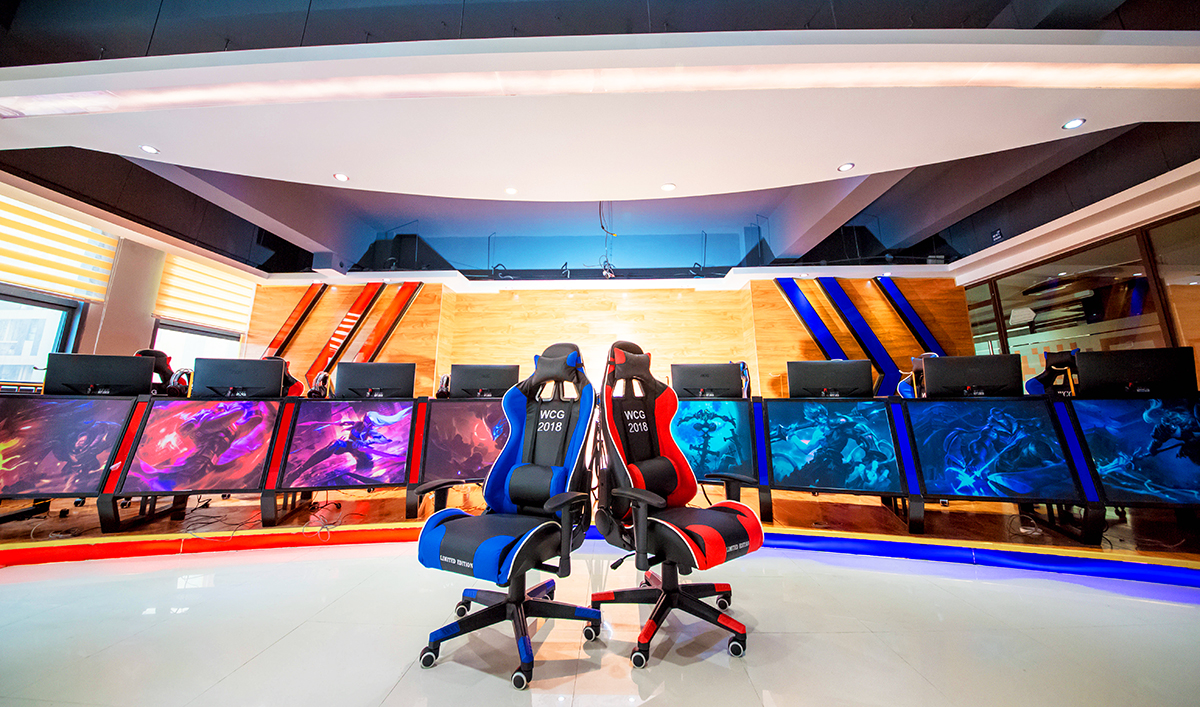 電競(jìng)行業(yè)50萬(wàn)個(gè)崗位缺口，“職”等你來(lái)！