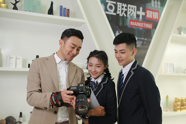 教學研發(fā)顯實力，新華互聯(lián)網(wǎng)科技五大<a href=http://njxh.cn target=_blank class=infotextkey>專業(yè)</a>特色學院亮點解析！