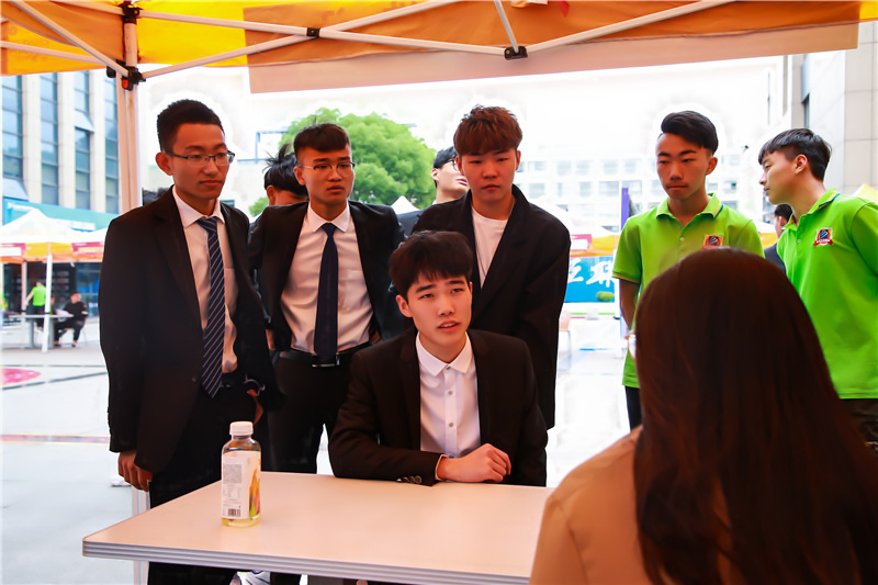 創(chuàng)就業(yè)宣傳周活動(dòng)集錦丨畢業(yè)即就業(yè)，我們不是說說而已哦！