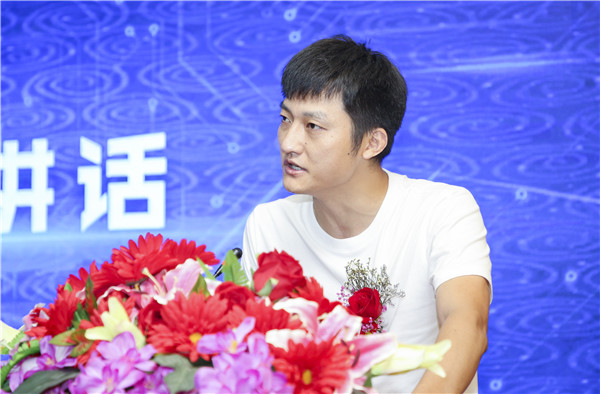 熱烈祝賀電子商務(wù)（全網(wǎng)新媒體)<a href=http://njxh.cn target=_blank class=infotextkey>專業(yè)</a>升級發(fā)布會(huì)暨新華淘寶大學(xué)青橙計(jì)劃啟動(dòng)儀式圓滿落幕！