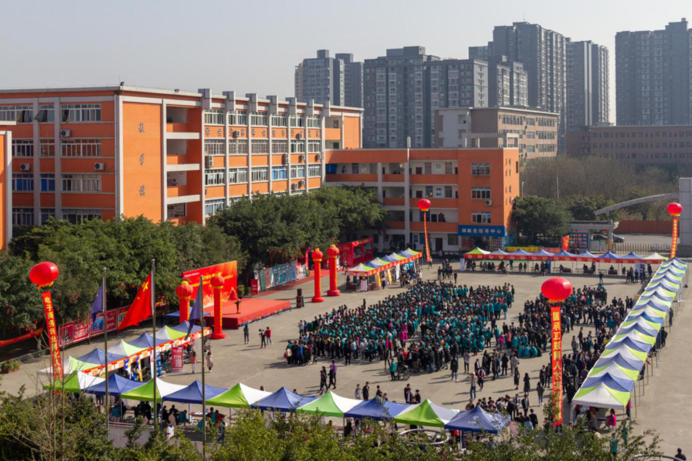 【媒體關(guān)注】新華就業(yè)怎么樣，推薦就業(yè)嗎？