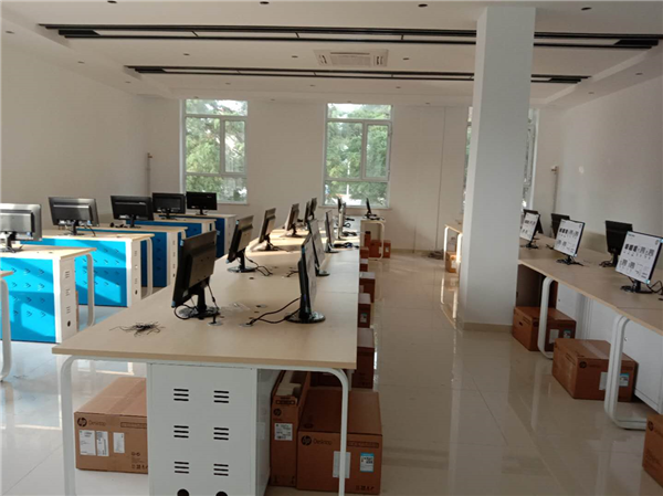 新華互聯(lián)網(wǎng)科技強勢入駐華北區(qū)，助推內(nèi)蒙古互聯(lián)網(wǎng)產(chǎn)業(yè)發(fā)展