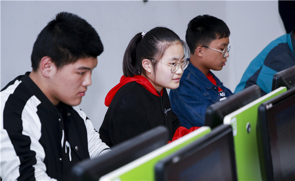 熱烈祝賀“輕舞飛揚(yáng)，彈指如風(fēng)”計(jì)算機(jī)基本功大賽成功舉行！