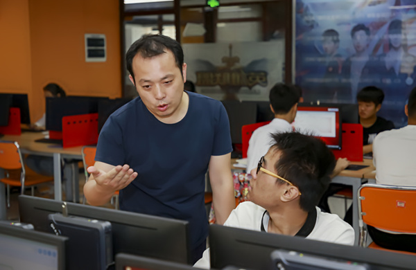 如何看待電商<a href=http://njxh.cn target=_blank class=infotextkey>專業(yè)</a>的發(fā)展前景？