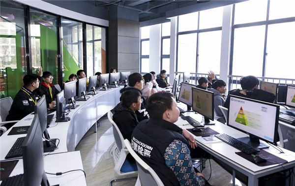 載行囊而來(lái)，滿載而歸 ，南京新華試學(xué)營(yíng)圓滿落幕！