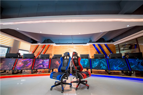 年前擇校，為啥家長(zhǎng)都來(lái)南京新華實(shí)地考察？