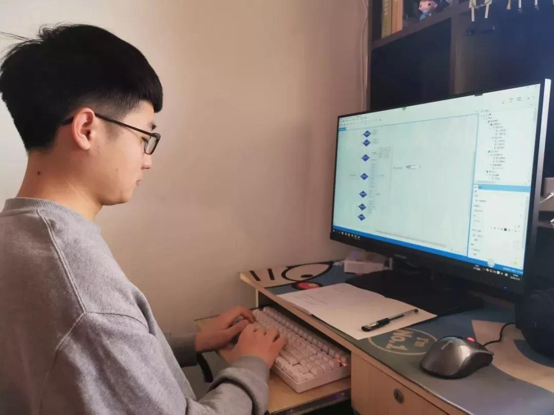 停課不停學(xué)，“云學(xué)習(xí)”開(kāi)啟，看新華老師都在哪里備課