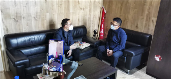 就業(yè)保障丨畢業(yè)學子線上參觀合作企業(yè)，促進校企合作三方共贏！