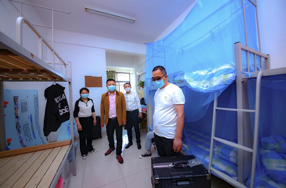 1589855352935510.jpg 1589855352935510.jpg