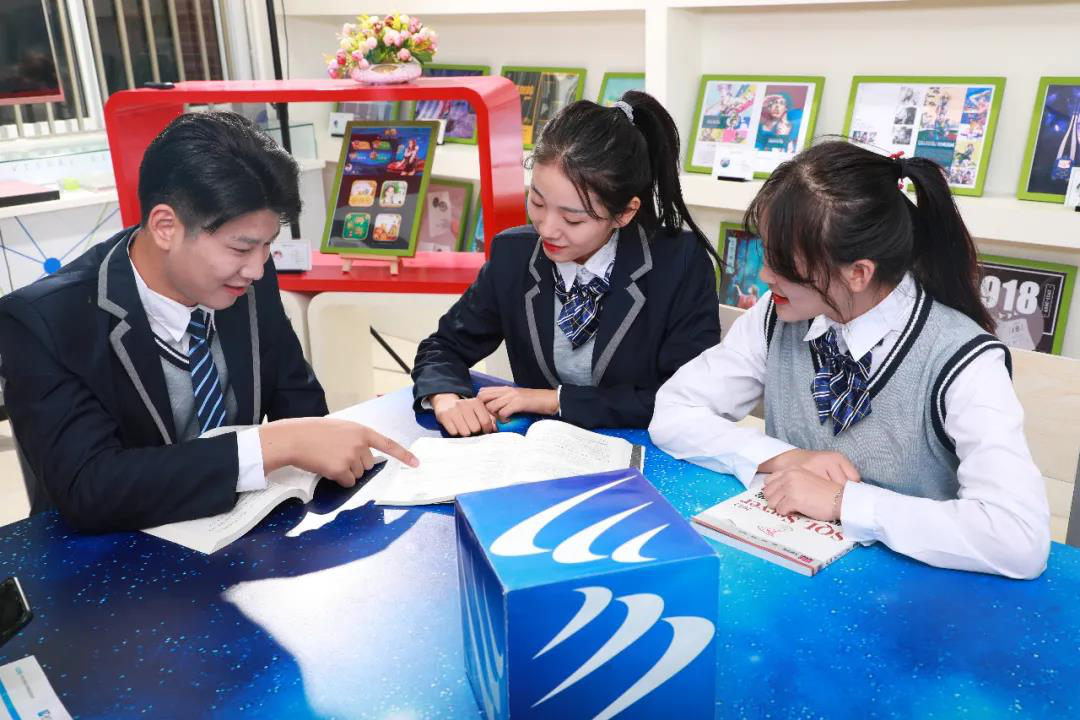 匠心實力筑造品牌教育！大品牌，更信賴！