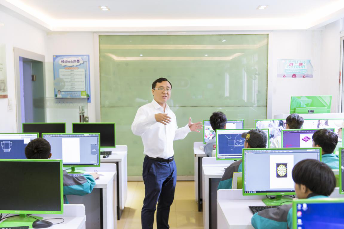 <a href=http://njxh.cn target=_blank class=infotextkey>專業(yè)</a>榜樣 | 砥礪前行 時(shí)代風(fēng)向！