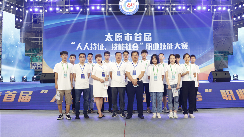 新華<a href=http://njxh.cn target=_blank class=infotextkey>專業(yè)</a>說——中國網(wǎng)民破9億，UI設(shè)計蓬勃發(fā)展！