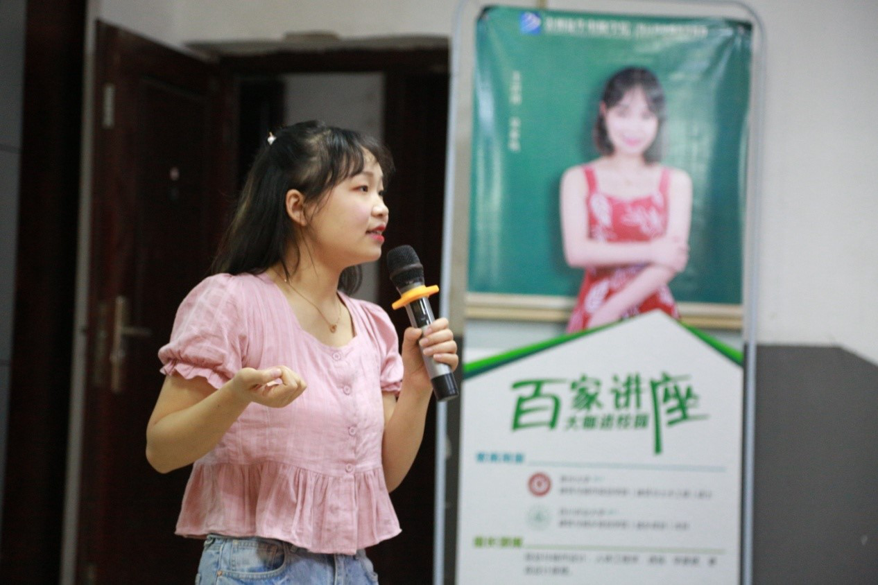 肩負(fù)職教強(qiáng)國重任，新華電腦學(xué)校升級(jí)“五項(xiàng)能力”培養(yǎng)互聯(lián)網(wǎng)高技能人才！