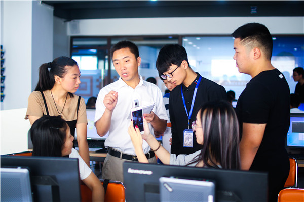 南京新華電腦專修學(xué)院教學(xué)怎么樣？