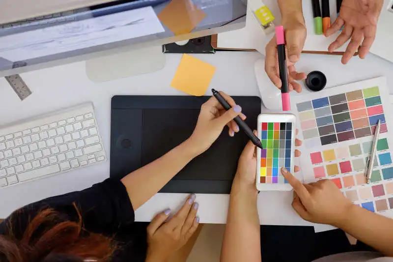 考不上<a href=http://njxh.cn target=_blank class=infotextkey>高中</a>，女生學(xué)什么好？