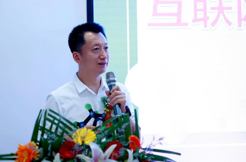 傳遞向上力量！新華電腦學?！独蠋焷砹恕?月繼續(xù)開講！