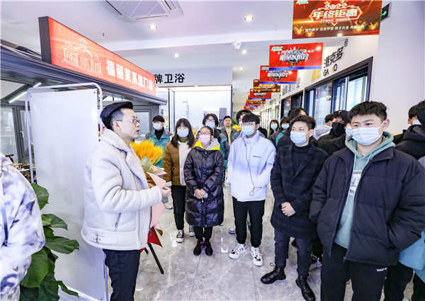 互聯(lián)網(wǎng)之旅|南京新華赴交換空間參觀活動(dòng)圓滿(mǎn)落幕