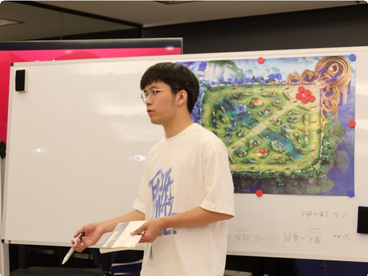 “玩轉(zhuǎn)熱愛，競無止境”|新華互聯(lián)網(wǎng)科技2022電競青訓(xùn)營正式開營！