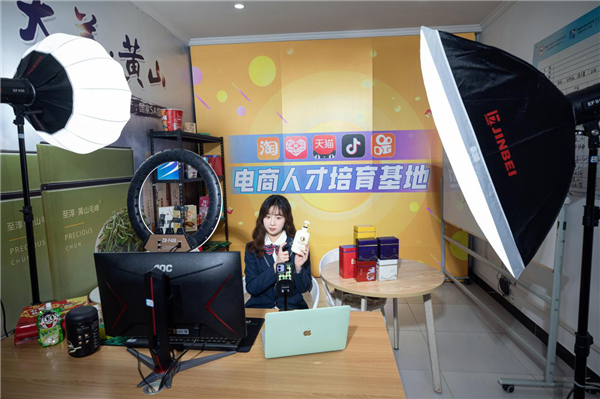 暴露年齡！這些新華老廣告詞里，有你的童年回憶！