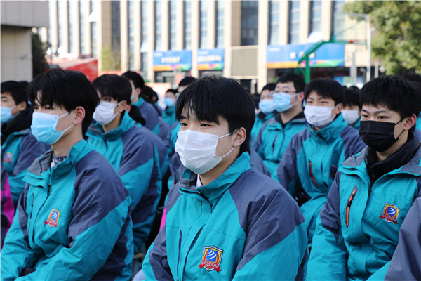 知行合一，榜樣力量——南京新華2022年度學(xué)生工作總結(jié)暨表彰大會(huì)圓滿落幕！