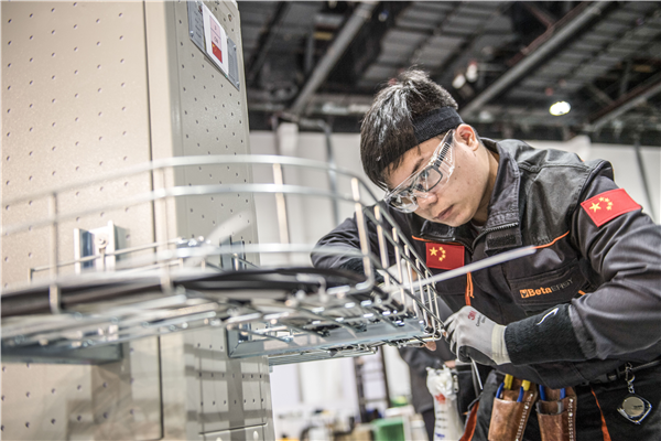 活動預告丨全國技術能手梁嘉偉即將做客新華，帶領學子筑夢新征程