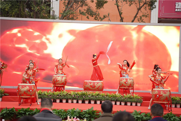 校企共建育“雙高”精英，新華教育培大國(guó)工匠