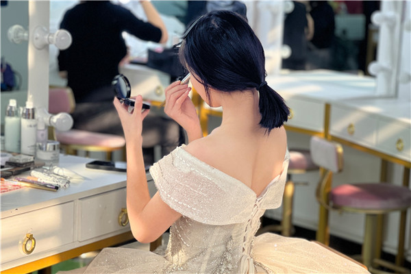 互聯(lián)網(wǎng)+美妝與形象設(shè)計(jì)，發(fā)展前景在哪里