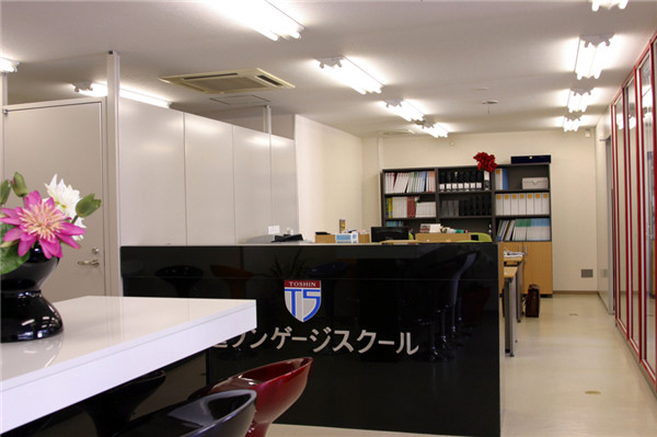 1743144567125493.jpg 161897660031440600.jpg