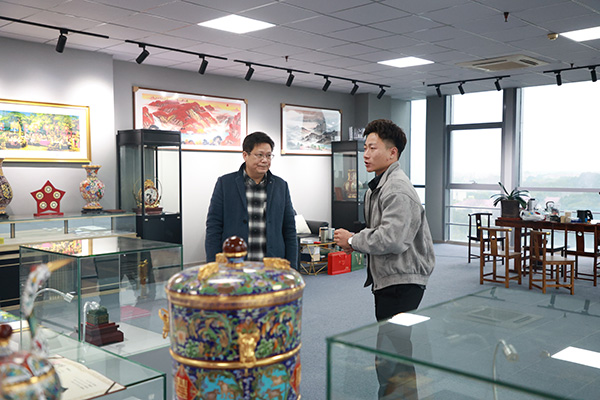 1766624628602100.jpg 1b16e7135ae832babeeade82ff6818ec.jpg