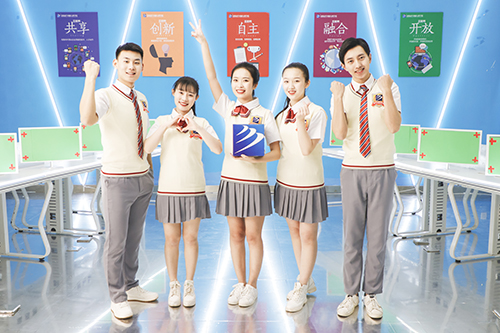 初三孩子考不上<a href=http://njxh.cn target=_blank class=infotextkey>高中</a>就只能復(fù)讀嗎?