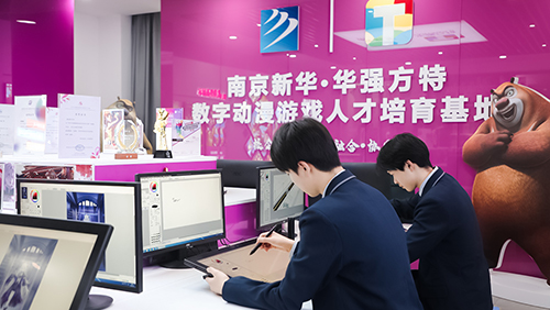 初中生學(xué)動(dòng)漫怎么樣？哪個(gè)學(xué)校好？