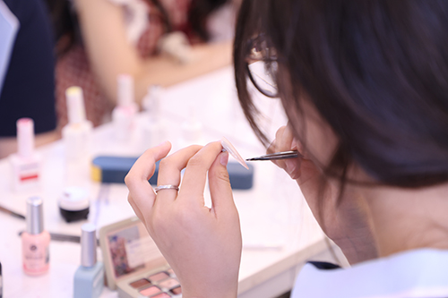 南京哪里可以學(xué)化妝？