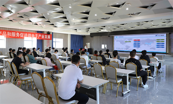 初中畢業(yè)男生學(xué)什么計(jì)算機(jī)相關(guān)專業(yè)有前途？