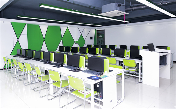 2025男生學(xué)什么專業(yè)好？