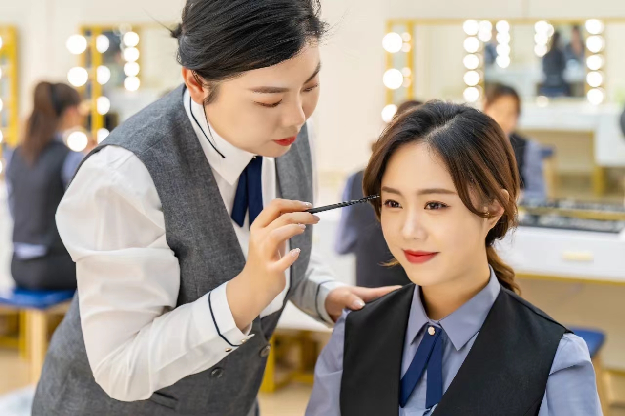 越來越多的人參加短期培訓(xùn) 技能驅(qū)動(dòng)的黃金時(shí)代來了？