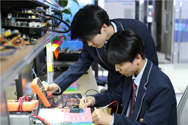 職業(yè)教育如何乘上人工智能的東風？