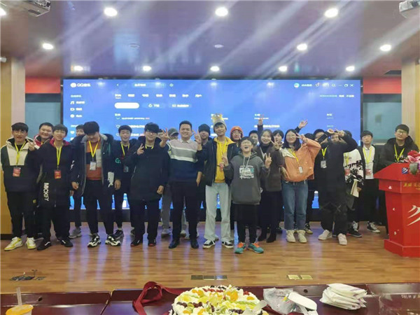 載行囊而來，滿載而歸 ，南京新華試學營圓滿落幕！