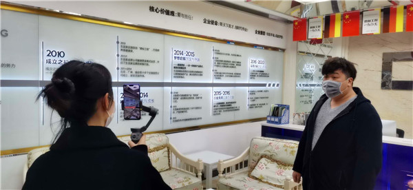 就業(yè)保障丨畢業(yè)學(xué)子線上參觀合作企業(yè)，促進校企合作三方共贏！