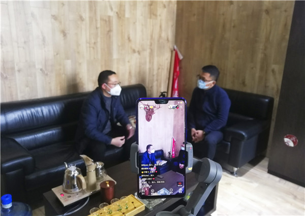 就業(yè)保障丨畢業(yè)學(xué)子線上參觀合作企業(yè)，促進校企合作三方共贏！